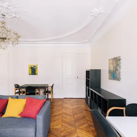 Guestready - Bel Apt. Pres De La Station Villiers * Paris